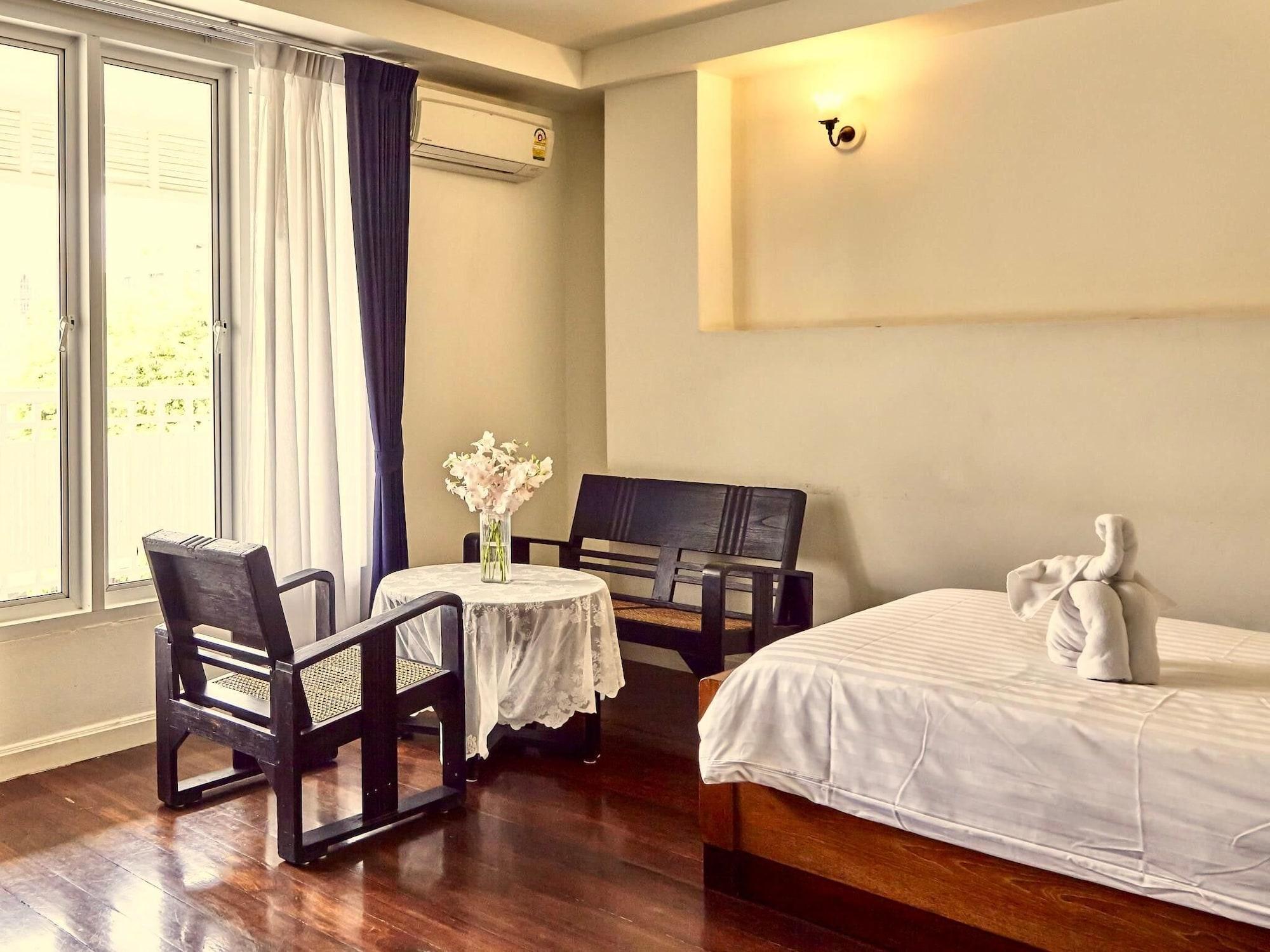 Ssip Boutique Dhevej Bangkok (Adults Only) Hotel Екстериор снимка