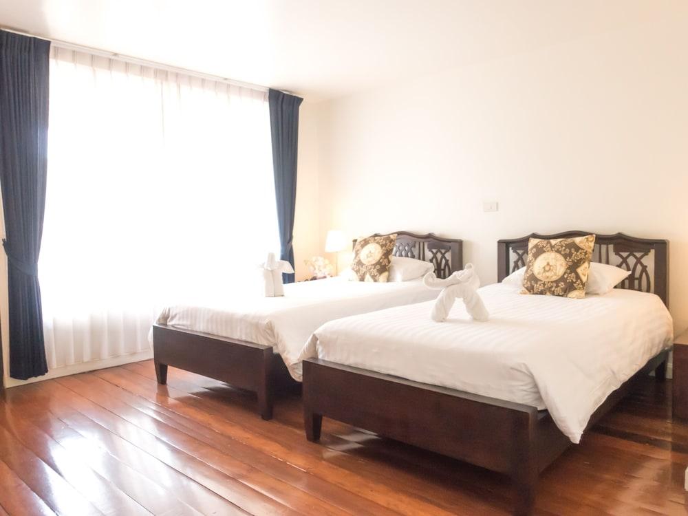 Ssip Boutique Dhevej Bangkok (Adults Only) Hotel Екстериор снимка