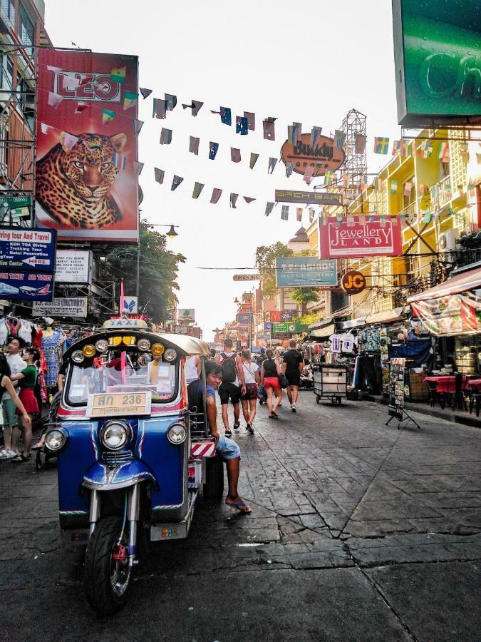 Ssip Boutique Dhevej Bangkok (Adults Only) Hotel Екстериор снимка